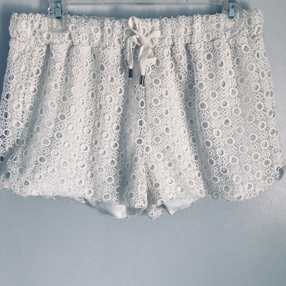 CI SONO | Eyelet shorts